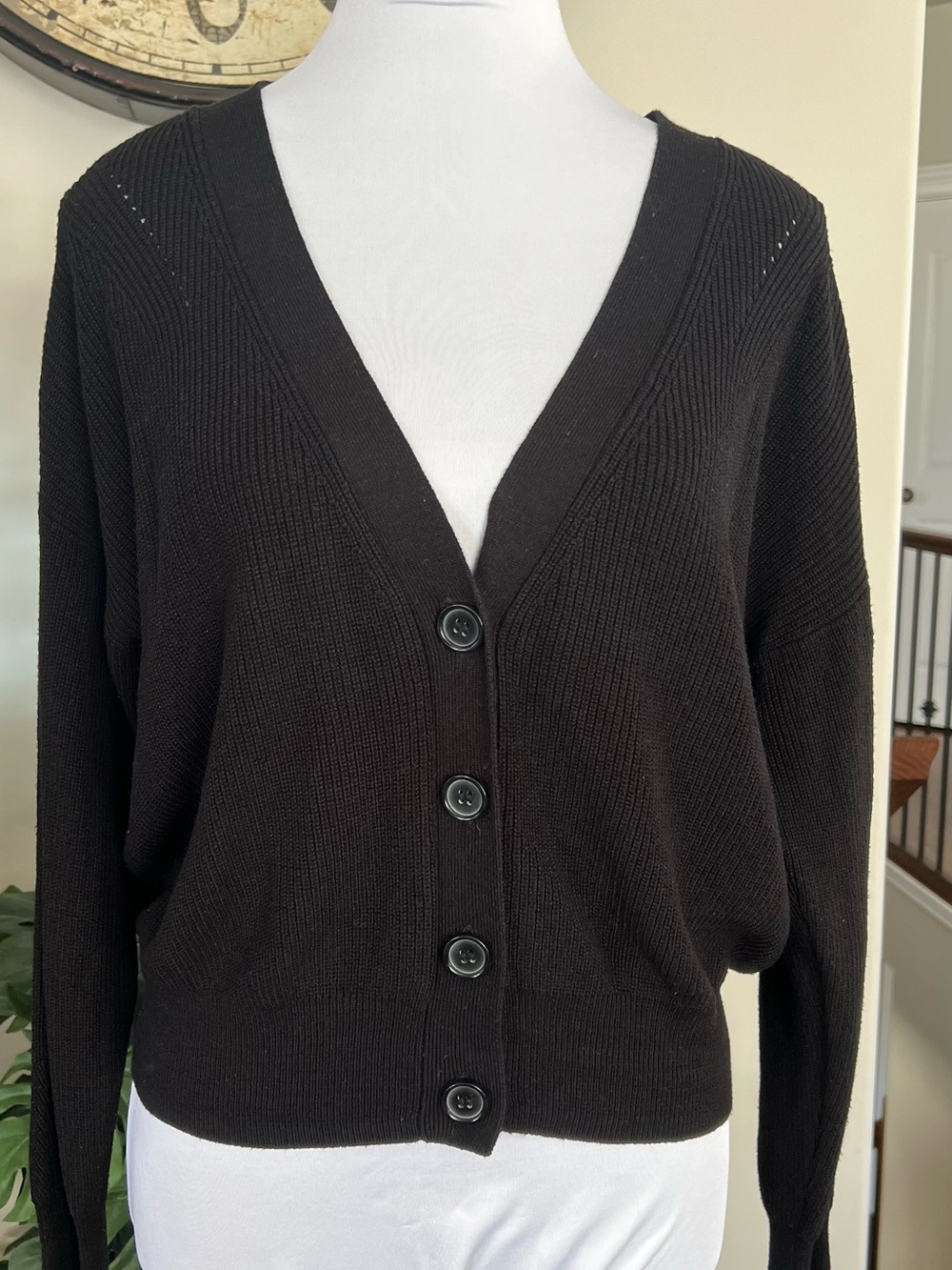 Vero Moda Classic Black V-Neck Button Front Women’s Knitted Cardigan